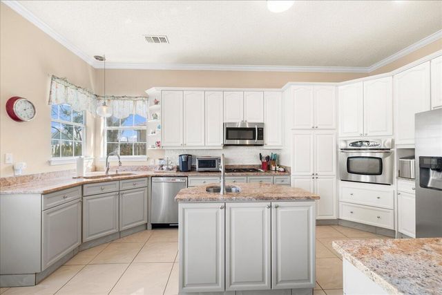 32 Heron Pointe Court, Miramar Beach, FL 32550