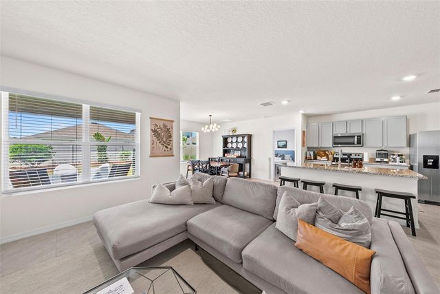 33607 HAMILTON HILL LANE, Wesley Chapel, FL 33545