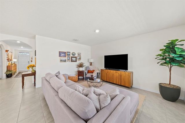 33607 HAMILTON HILL LANE, Wesley Chapel, FL 33545