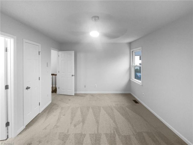 2546 Cottage Place, Greensboro, NC 27455