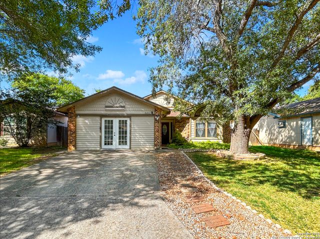 9211 DEER VLG, San Antonio, TX 78250