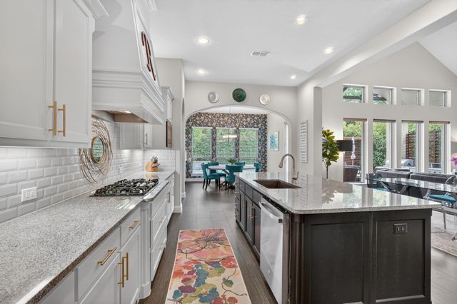 2204 Grafton Lane, Mckinney, TX 75071