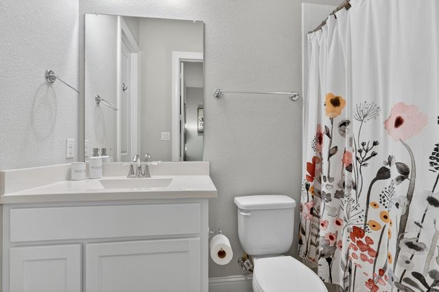 2204 Grafton Lane, Mckinney, TX 75071