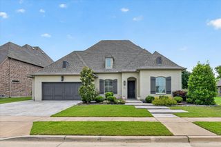 2204 Grafton Lane, Mckinney, TX 75071