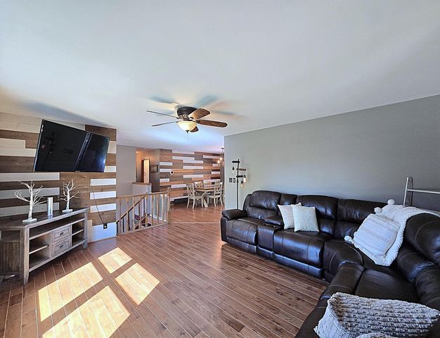 478 Park AVENUE, Burlington, WI 53105