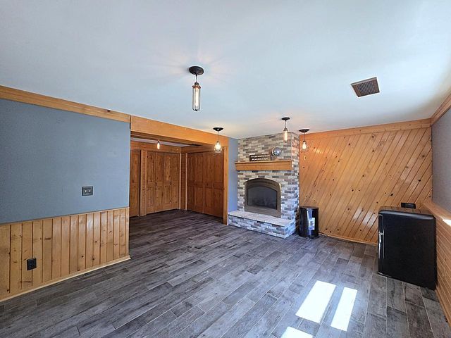 478 Park AVENUE, Burlington, WI 53105