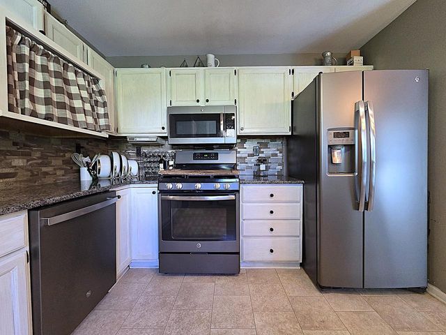 478 Park AVENUE, Burlington, WI 53105