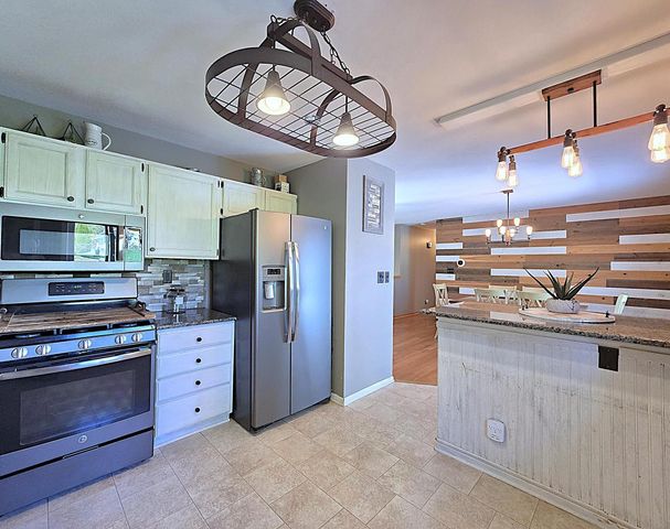 478 Park AVENUE, Burlington, WI 53105