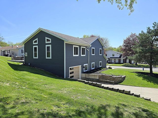 478 Park AVENUE, Burlington, WI 53105