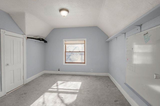 726 30th Avenue N, Minneapolis, MN 55411