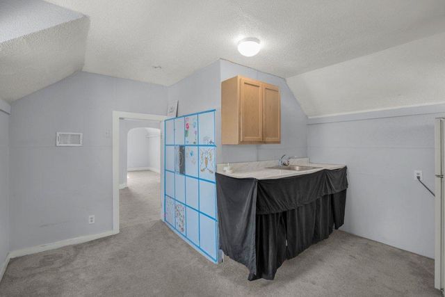 726 30th Avenue N, Minneapolis, MN 55411