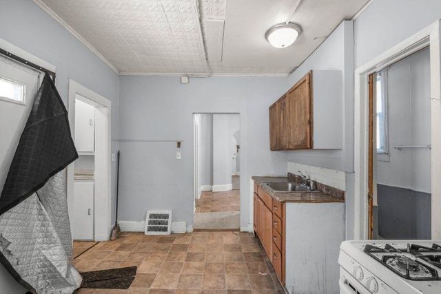 726 30th Avenue N, Minneapolis, MN 55411