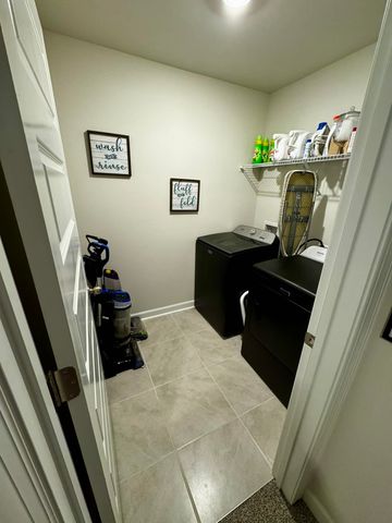 751 Penfold Pt., Wellford, SC 29385