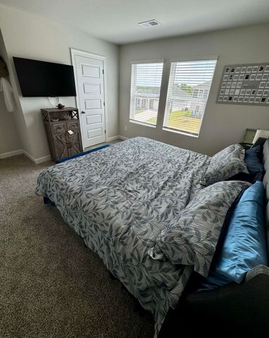 751 Penfold Pt., Wellford, SC 29385