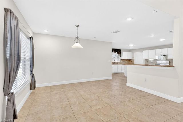 1817 SW 22nd LN, Cape Coral, FL 33991