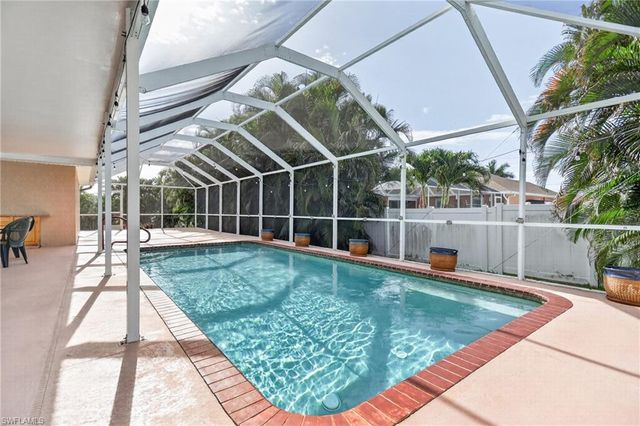1817 SW 22nd LN, Cape Coral, FL 33991