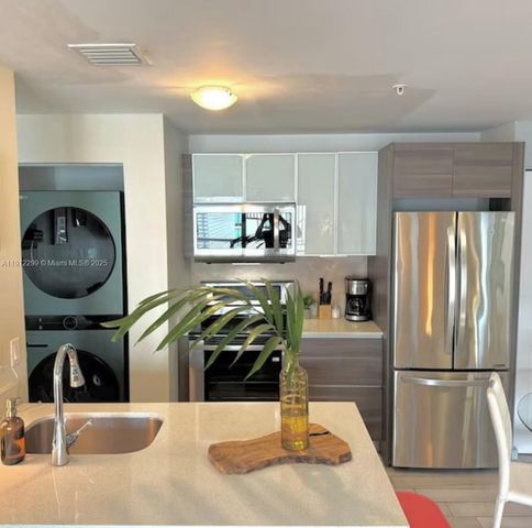 481 NE 29th St 704, Miami, FL 33137