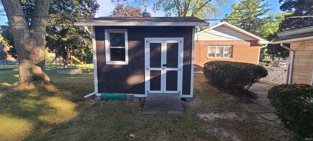 609 S Catalpa Drive, Muncie, IN 47304