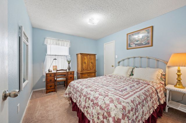 400 Candlestick Trail, Saginaw, TX 76179