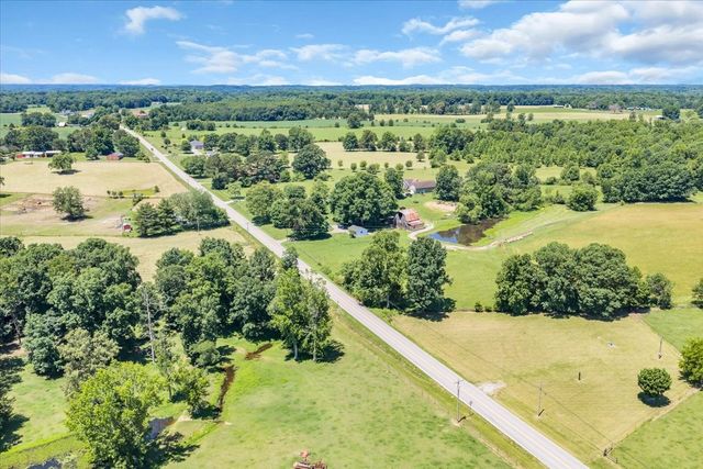 2898 Blanton Chapel Rd, Manchester, TN 37355