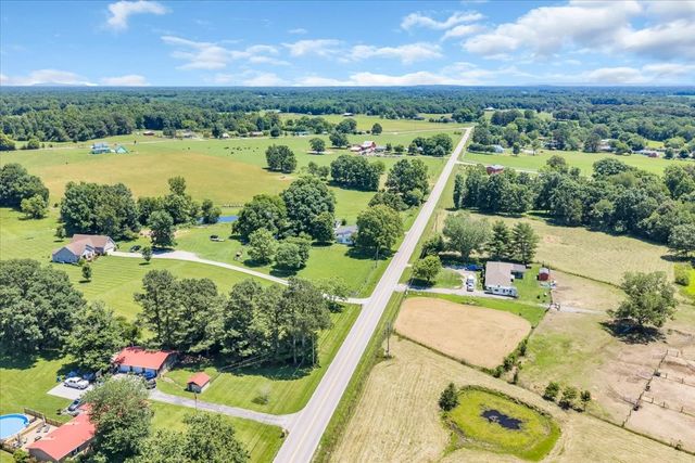 2898 Blanton Chapel Rd, Manchester, TN 37355