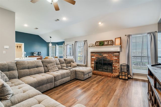 2808 County Road 643, Nevada, TX 75173