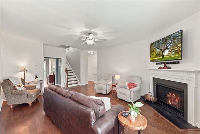 125 Hanging Moss Road, Summerville, SC 29485