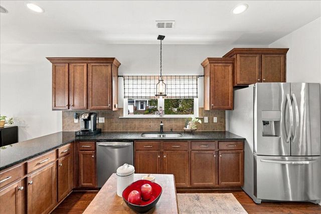 125 Hanging Moss Road, Summerville, SC 29485