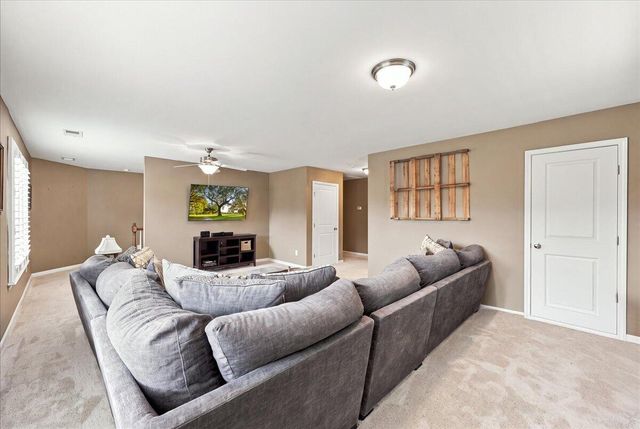 125 Hanging Moss Road, Summerville, SC 29485