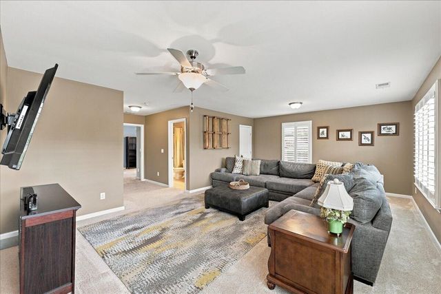 125 Hanging Moss Road, Summerville, SC 29485