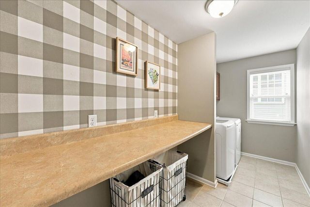 125 Hanging Moss Road, Summerville, SC 29485