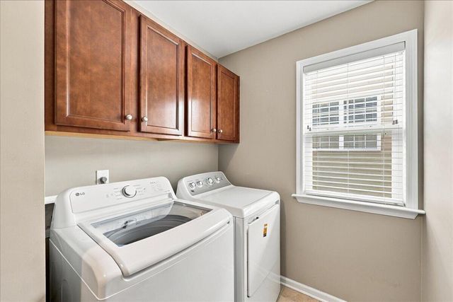 125 Hanging Moss Road, Summerville, SC 29485