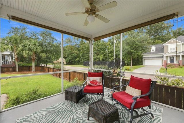 125 Hanging Moss Road, Summerville, SC 29485