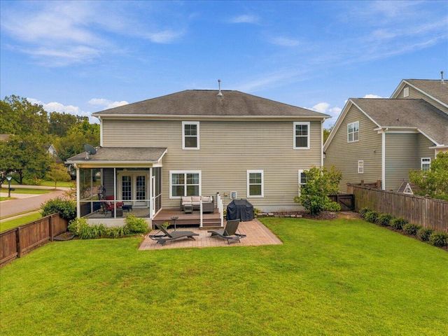 125 Hanging Moss Road, Summerville, SC 29485