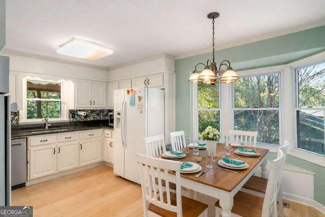 445 Bruce Way SW, Lilburn, GA 30047