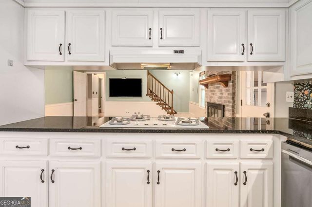 445 Bruce Way SW, Lilburn, GA 30047