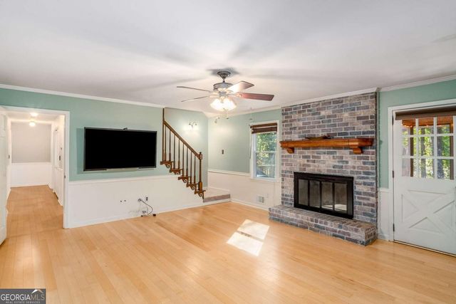 445 Bruce Way SW, Lilburn, GA 30047