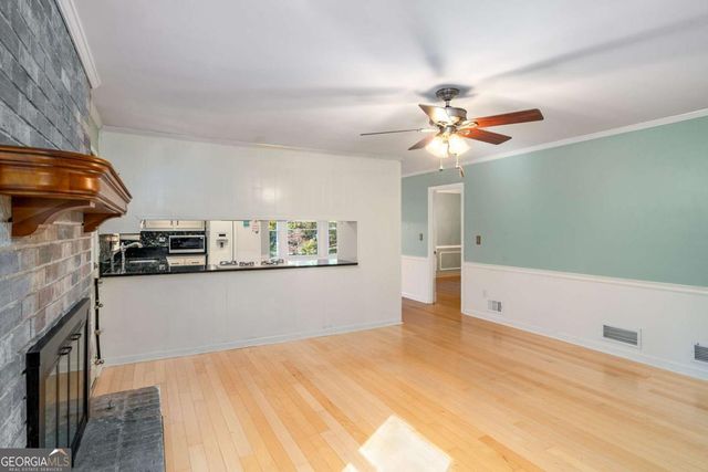 445 Bruce Way SW, Lilburn, GA 30047