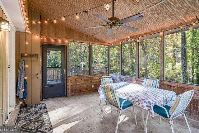 445 Bruce Way SW, Lilburn, GA 30047
