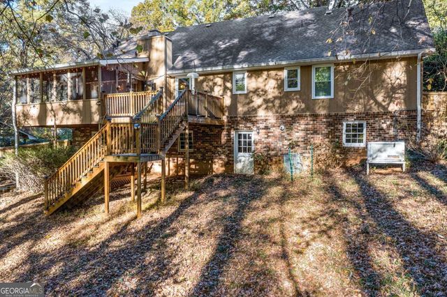 445 Bruce Way SW, Lilburn, GA 30047
