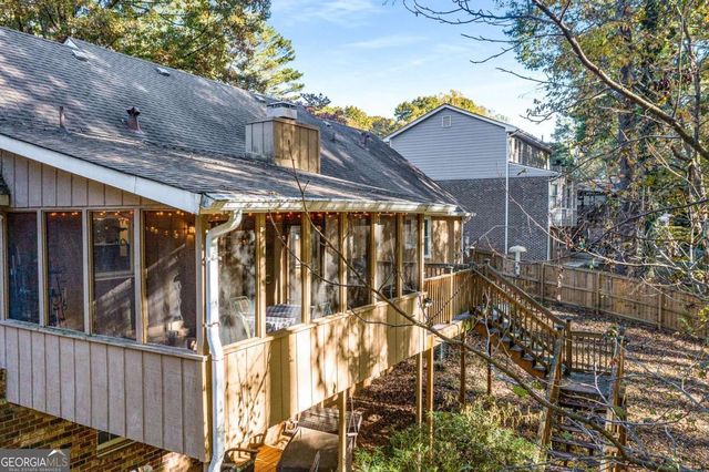 445 Bruce Way SW, Lilburn, GA 30047