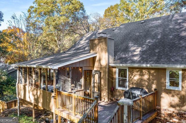 445 Bruce Way SW, Lilburn, GA 30047