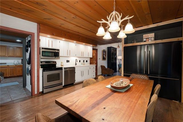 270 Buckskull Hollow Drive, Big Canoe, GA 30143