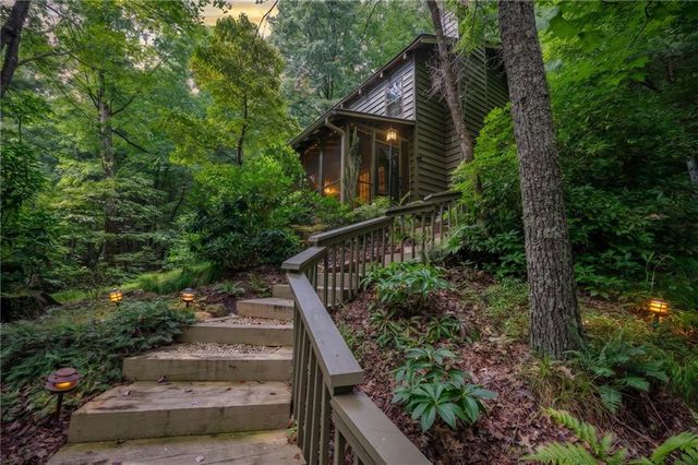 270 Buckskull Hollow Drive, Big Canoe, GA 30143