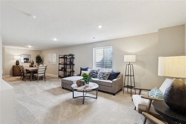 420 Curtis Ct., New Stanton, PA 15639
