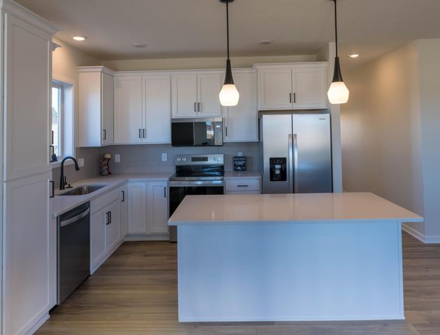 5507 Sundown Place NW, Rochester, MN 55901