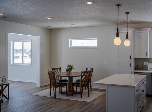 5507 Sundown Place NW, Rochester, MN 55901