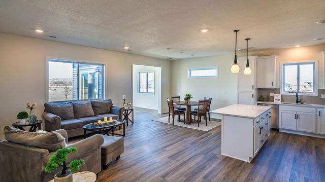 5507 Sundown Place NW, Rochester, MN 55901