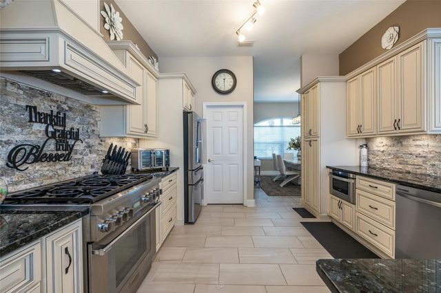 18 MOUNT VERNON LANE, Palm Coast, FL 32164