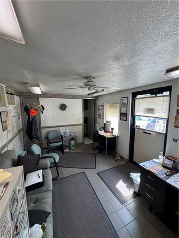 901 Allegheny River Blvd, Verona, PA 15147